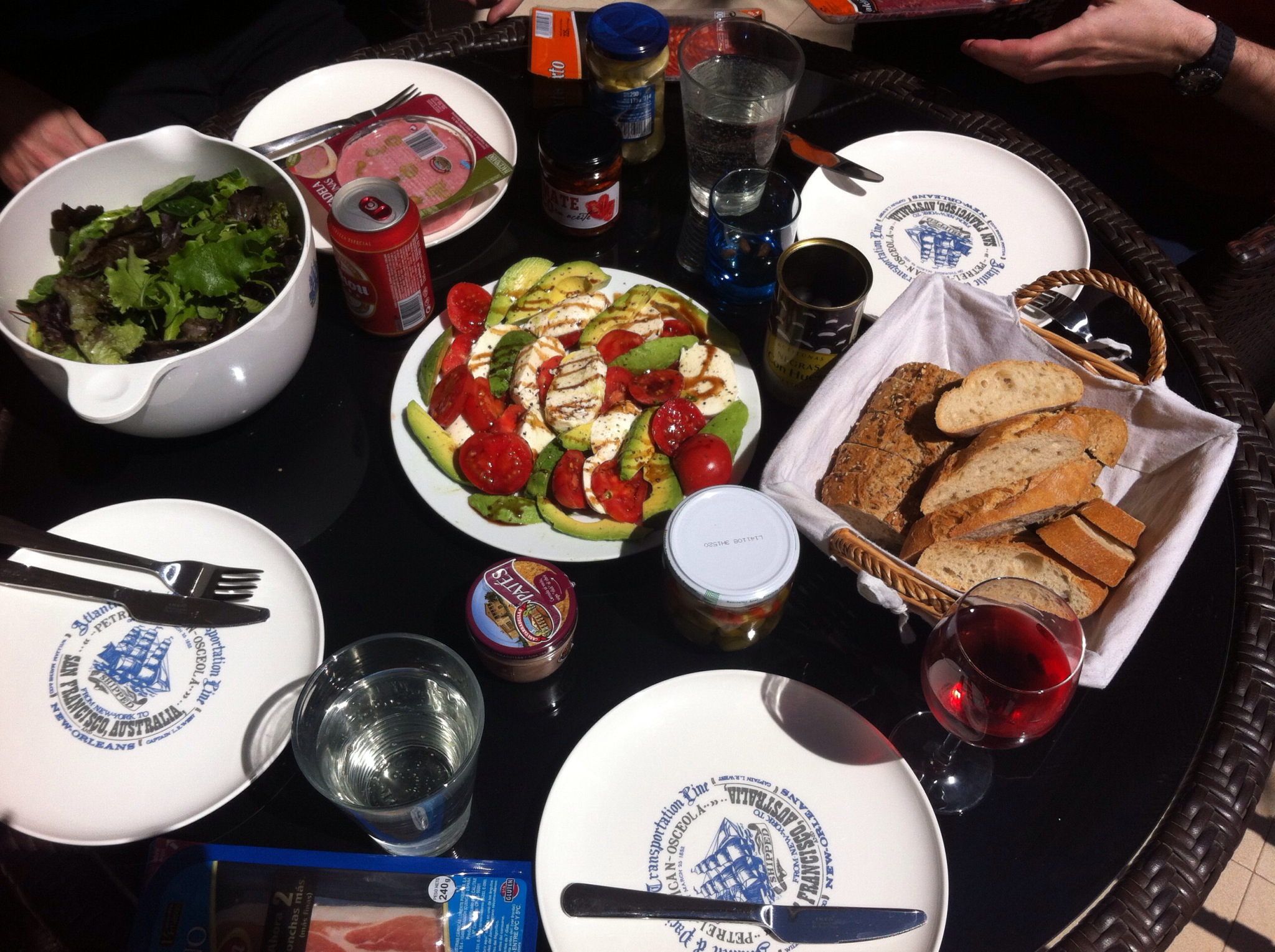 Al fresco dining in Mallorca