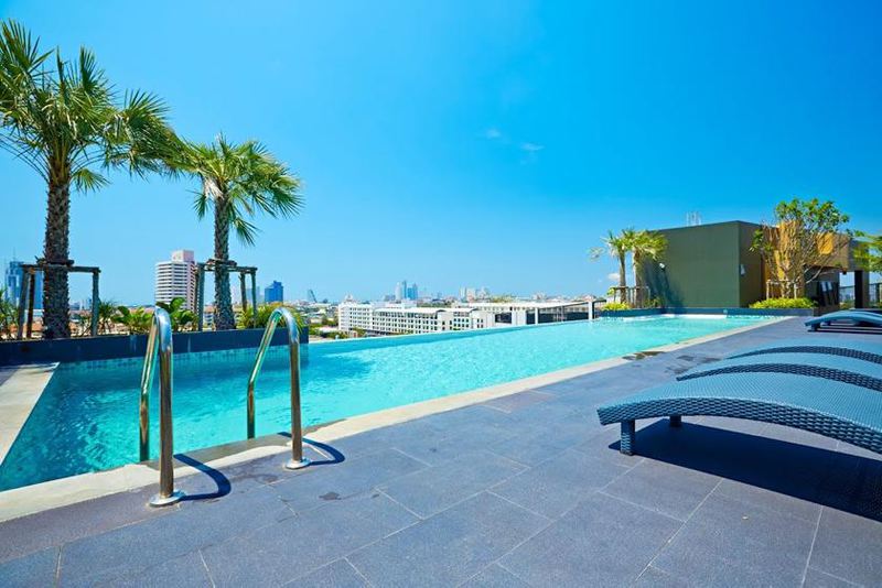 Roof Top Pool Thailand