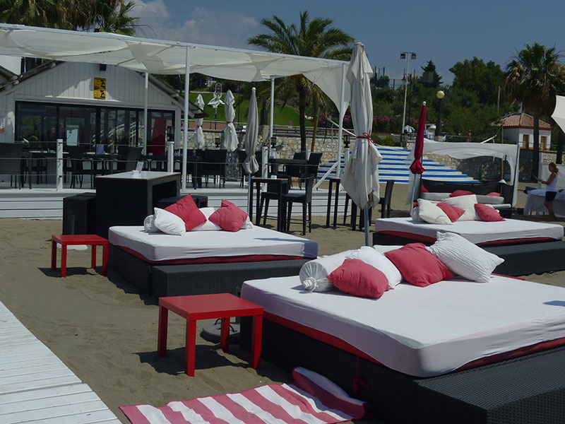 bikinibeachestepona.es