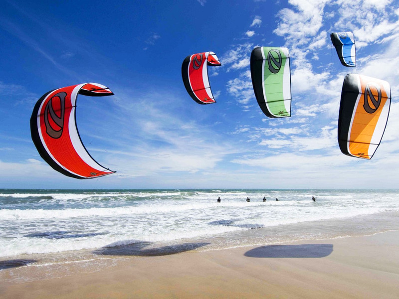 Kitesurfing lesson in Sal island, Cape Verde