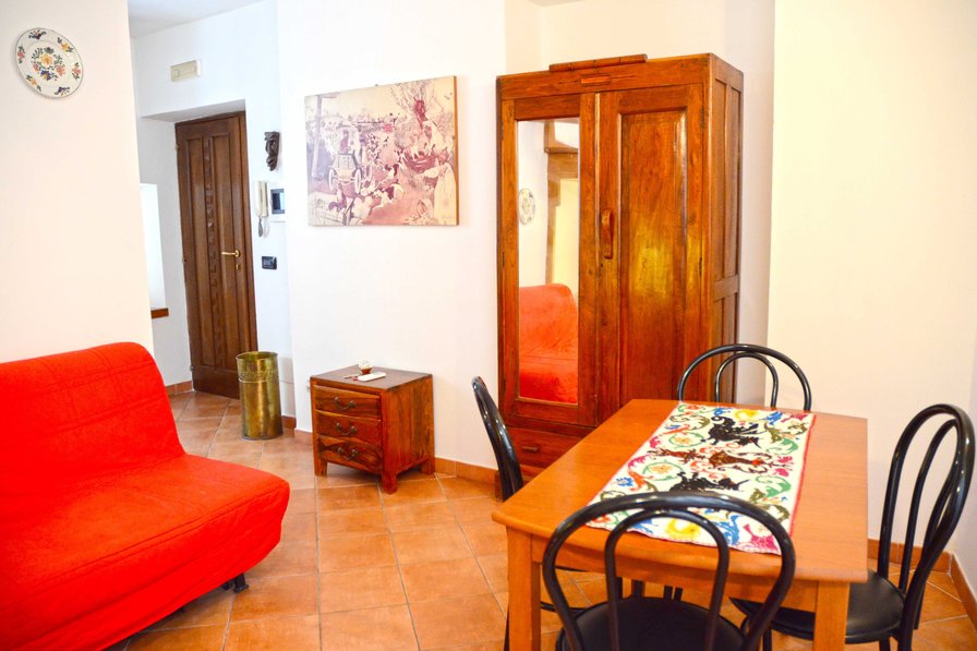 Ski apartment to rent in Naples, Italy near beach 195799