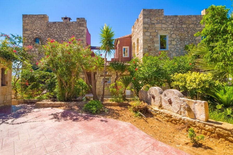 Villa to rent in Chania, Crete with private pool 248347