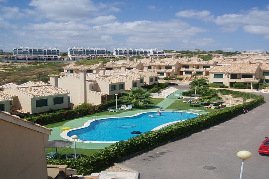 Villa in Spain, Lomas de Campoamor: communal pool